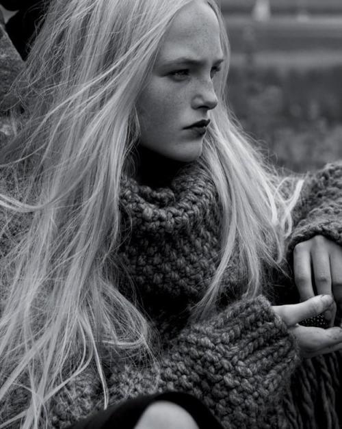 The Inner Hebrides: Jean Campbell, Rianne van Rompaey & Stella Tennant by Josh Olins for Holiday Magazine Fall 2014
