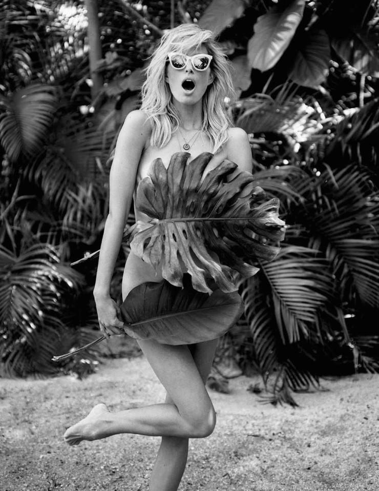 Karolina Kurkova by Matt Jones for Elle Italia May 2015