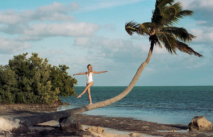 Karolina Kurkova By Matt Jones For Elle Italia May 2015