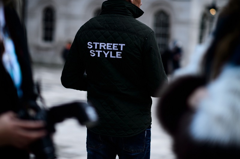 London Fashion Week Fall 2016 Street Style 