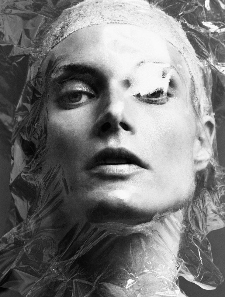 Wax Issue: Malgosia Bela by Iango Henzi & Luigi Murenu for Exhibition Magazine Spring-Summer 2016