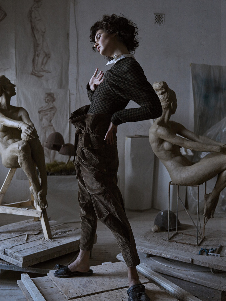 Iana Godnia by Phil Poynter for Vogue Ukraine March 2016