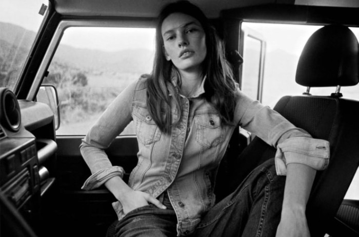 The Wild Country: Amanda Murphy by Quentin de Briey for Vogue UK May 2016