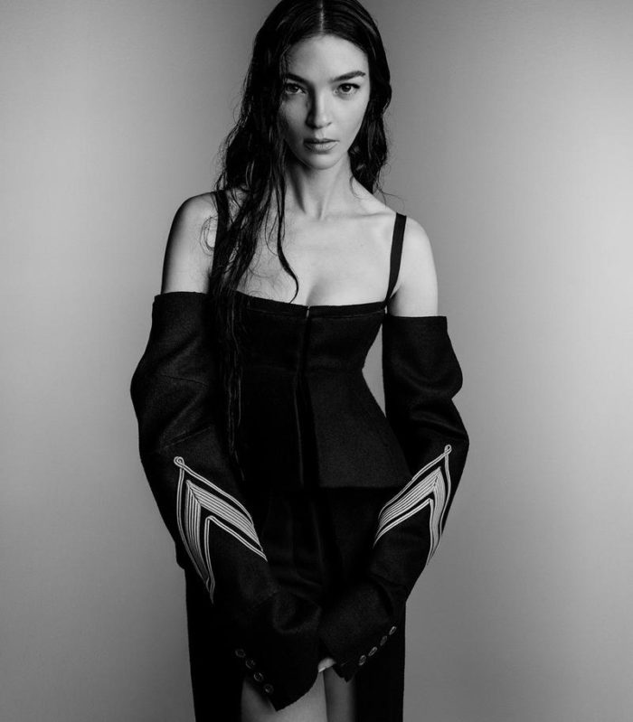 Mariacarla Boscono by Patrick Demarchelier for Vera Wang Fall-Winter ...