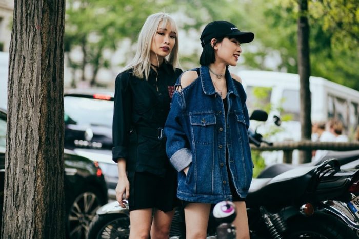 Paris Mens Fashion Week Spring 2018 Street Style Minimalist Street