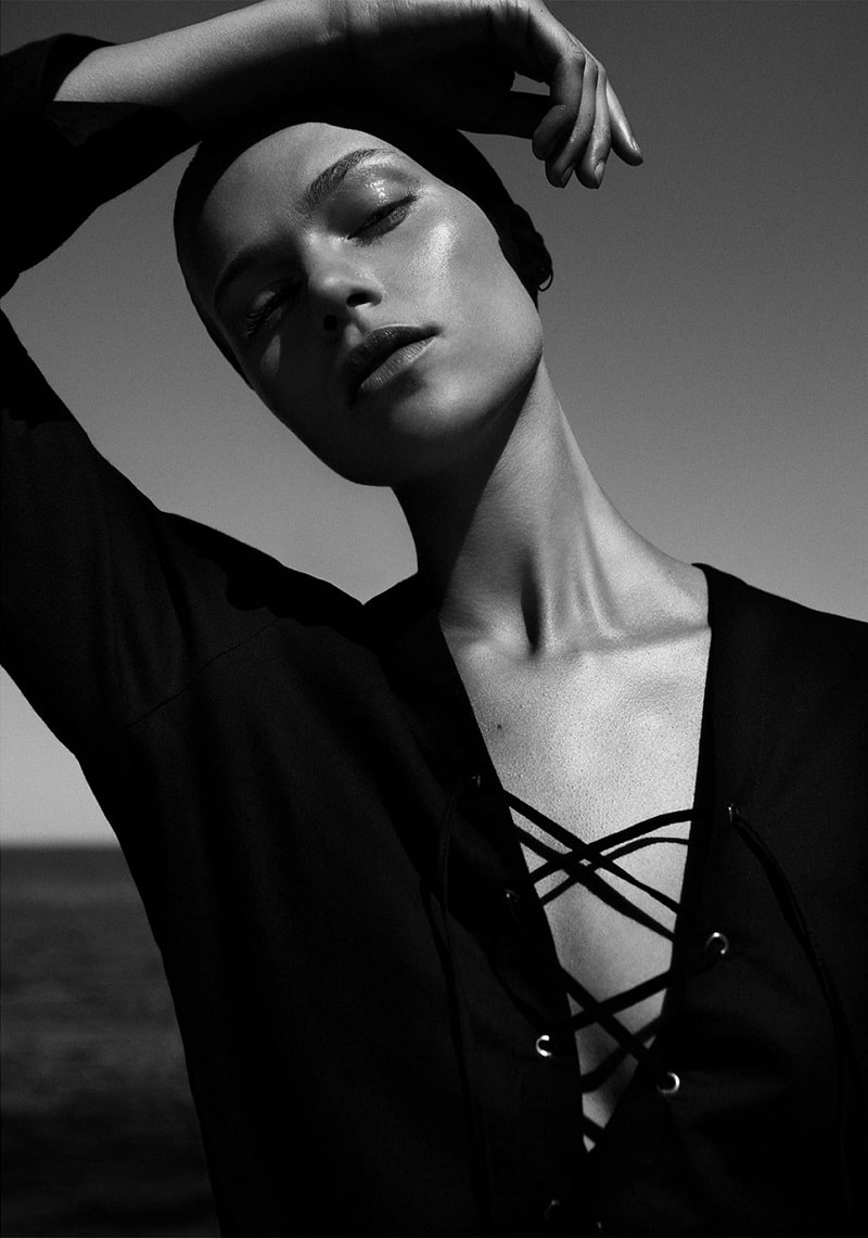 Claire Collins by Romain Duquesne for Unconditional Magazine Spring-Summer 2015 - Heat Wave