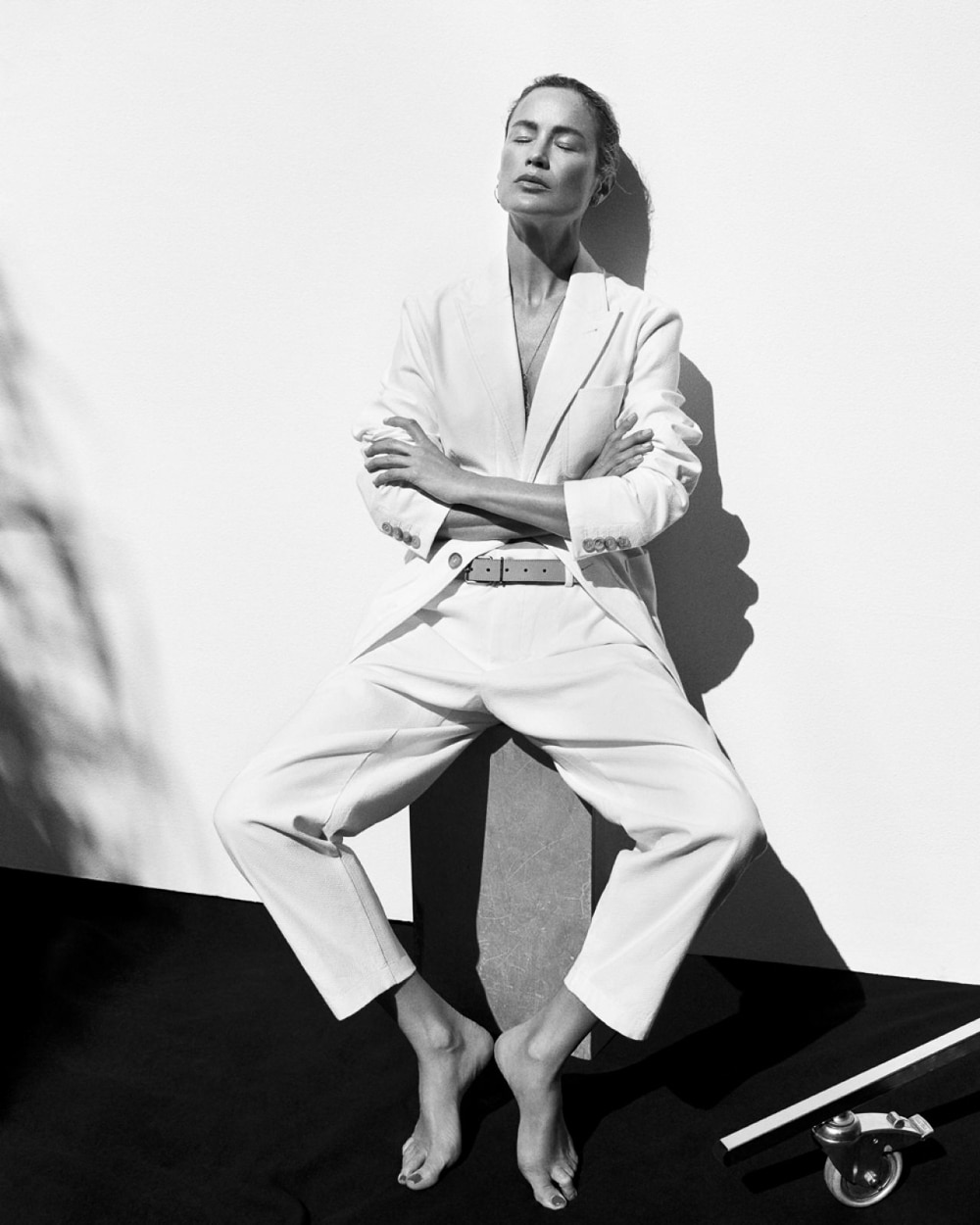 Carolyn Murphy by Thomas Slack for Inprint Magazine May 2018 - Suitable Attire