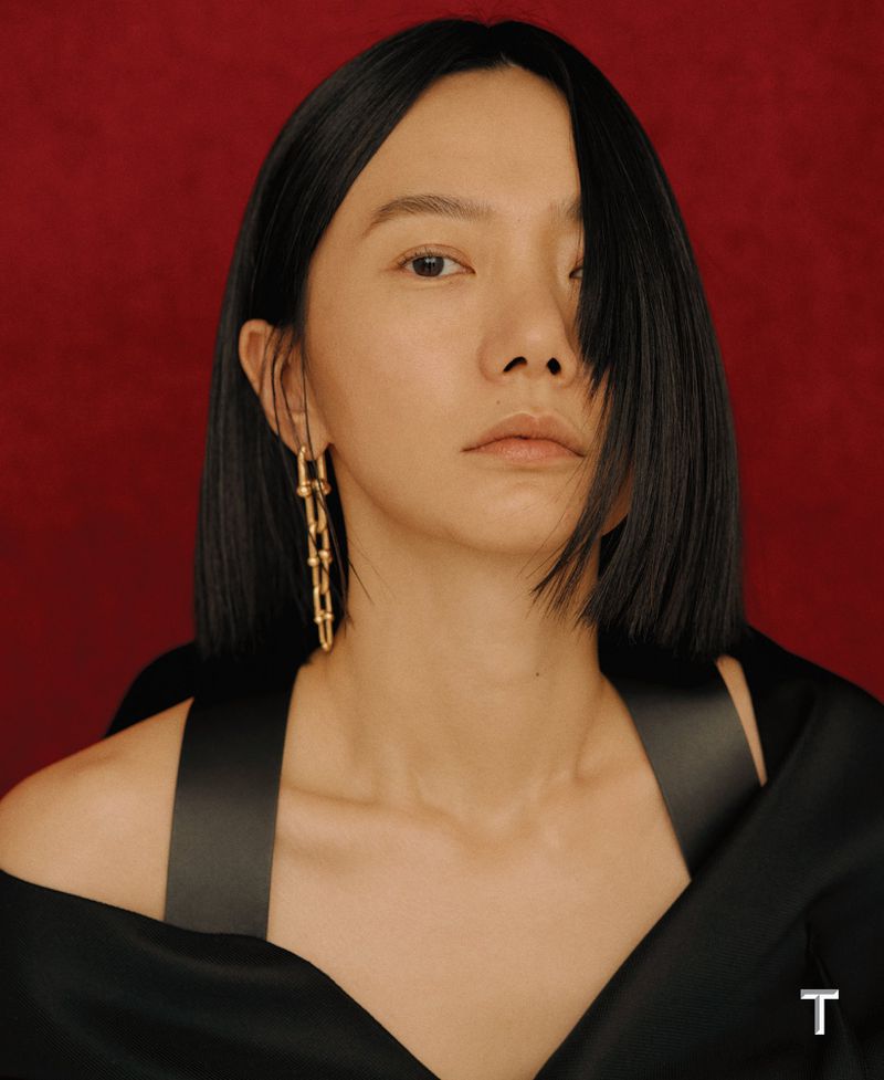 Doona Bae by Hong Janghyun for The New York Times Style Magazine Singapore June 2018
