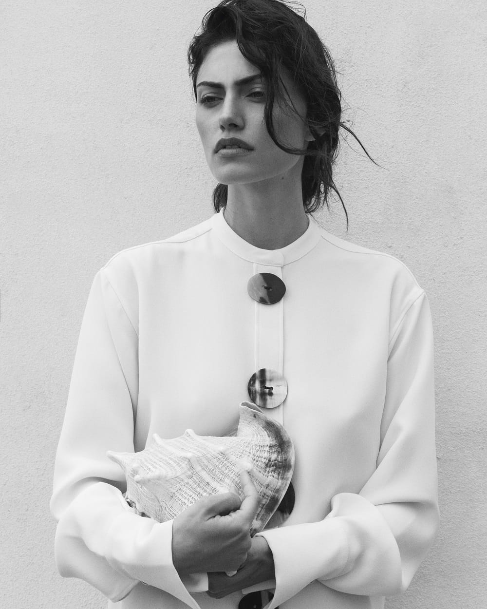 Phoebe Tonkin x Alexandra Nataf for Unconditional Magazine Spring-Summer 2015
