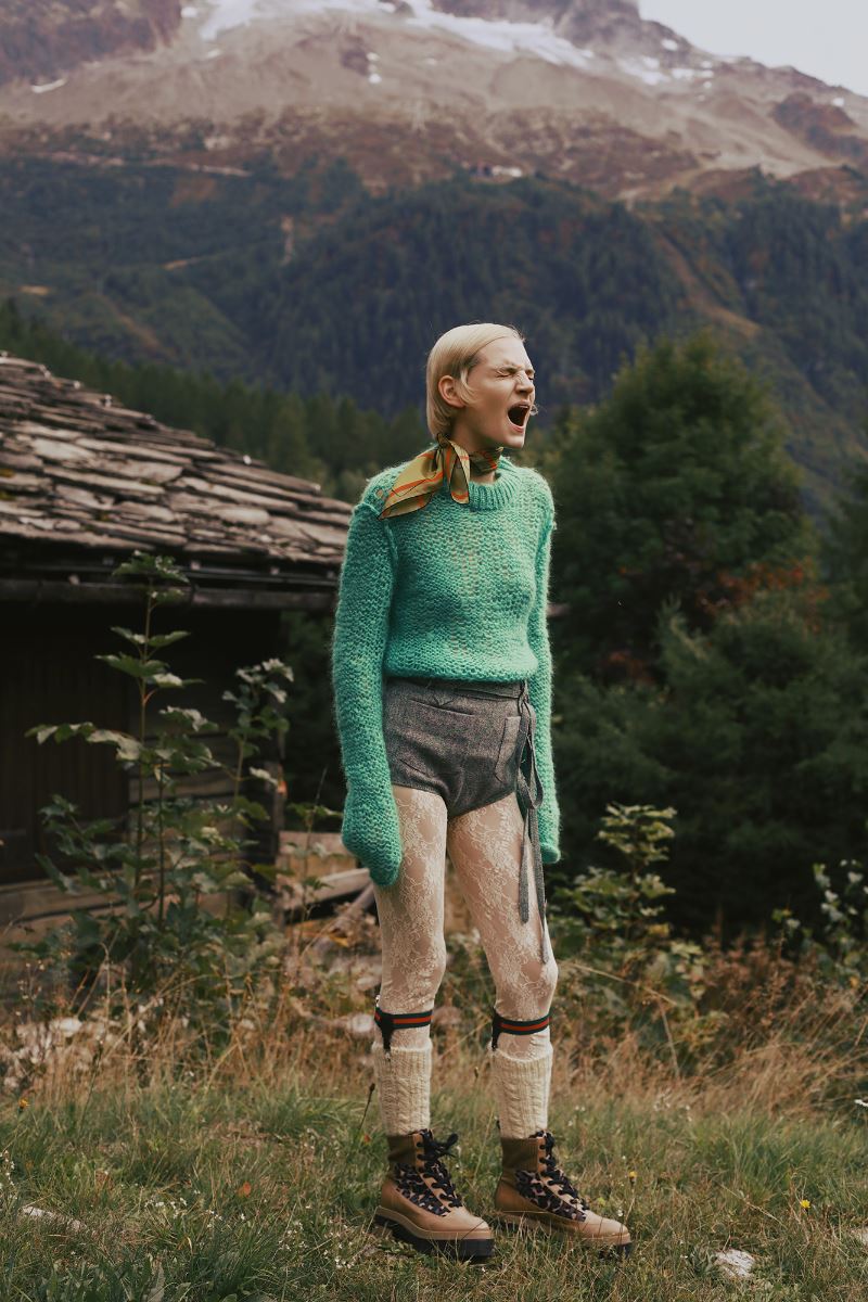 Hirschy Grace in the Alps by Fanny Latour-Lambert for Vogue Ukraine November 2018