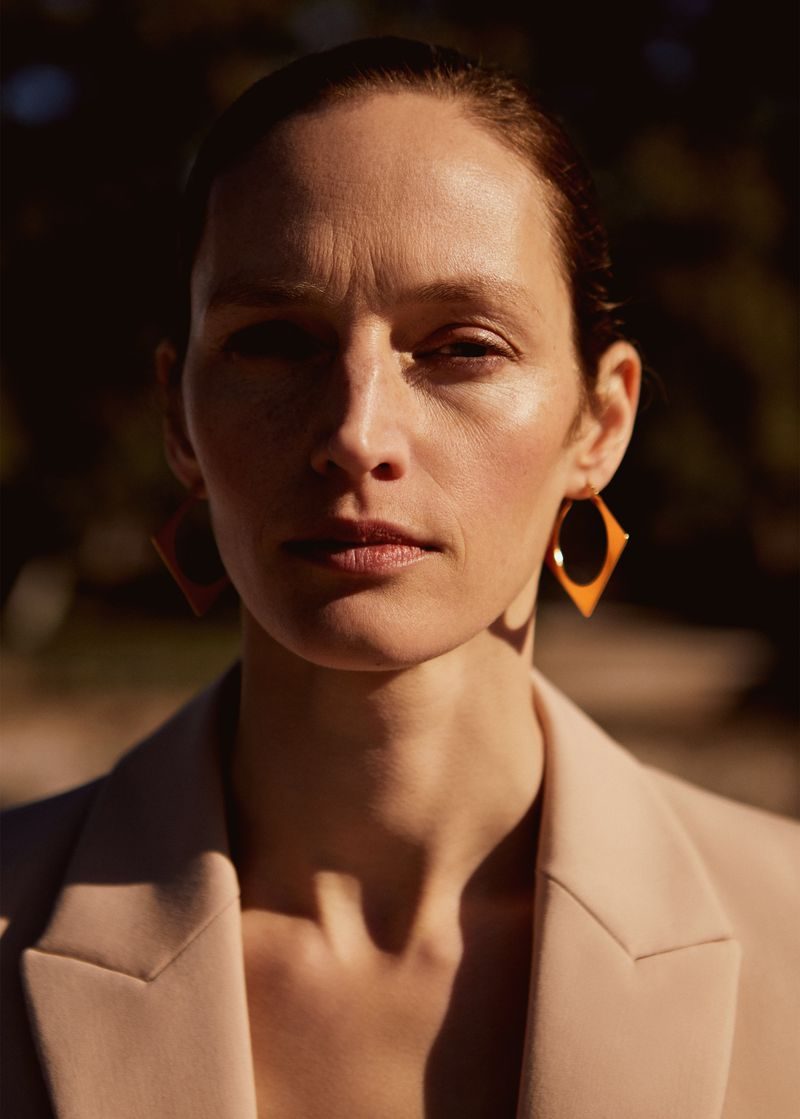 Vivien Solari by Elisa Carnicer for Mango Spring 2019 Lookbook