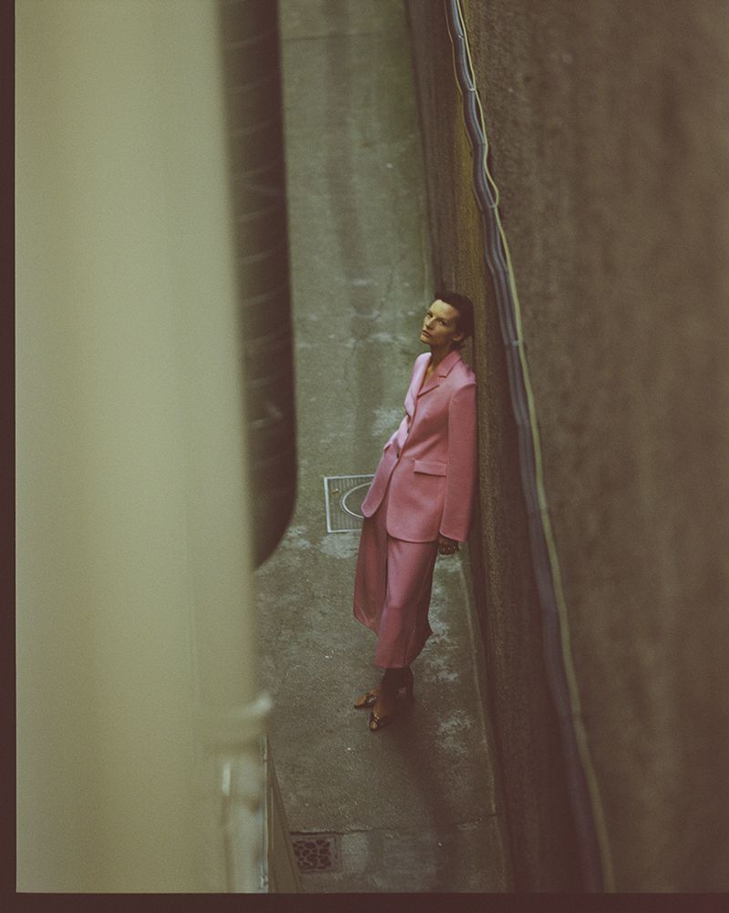 Paris Chic: Sara Blomqvist by Sebastian Sabal-Bruce for Vogue Germany September 2019