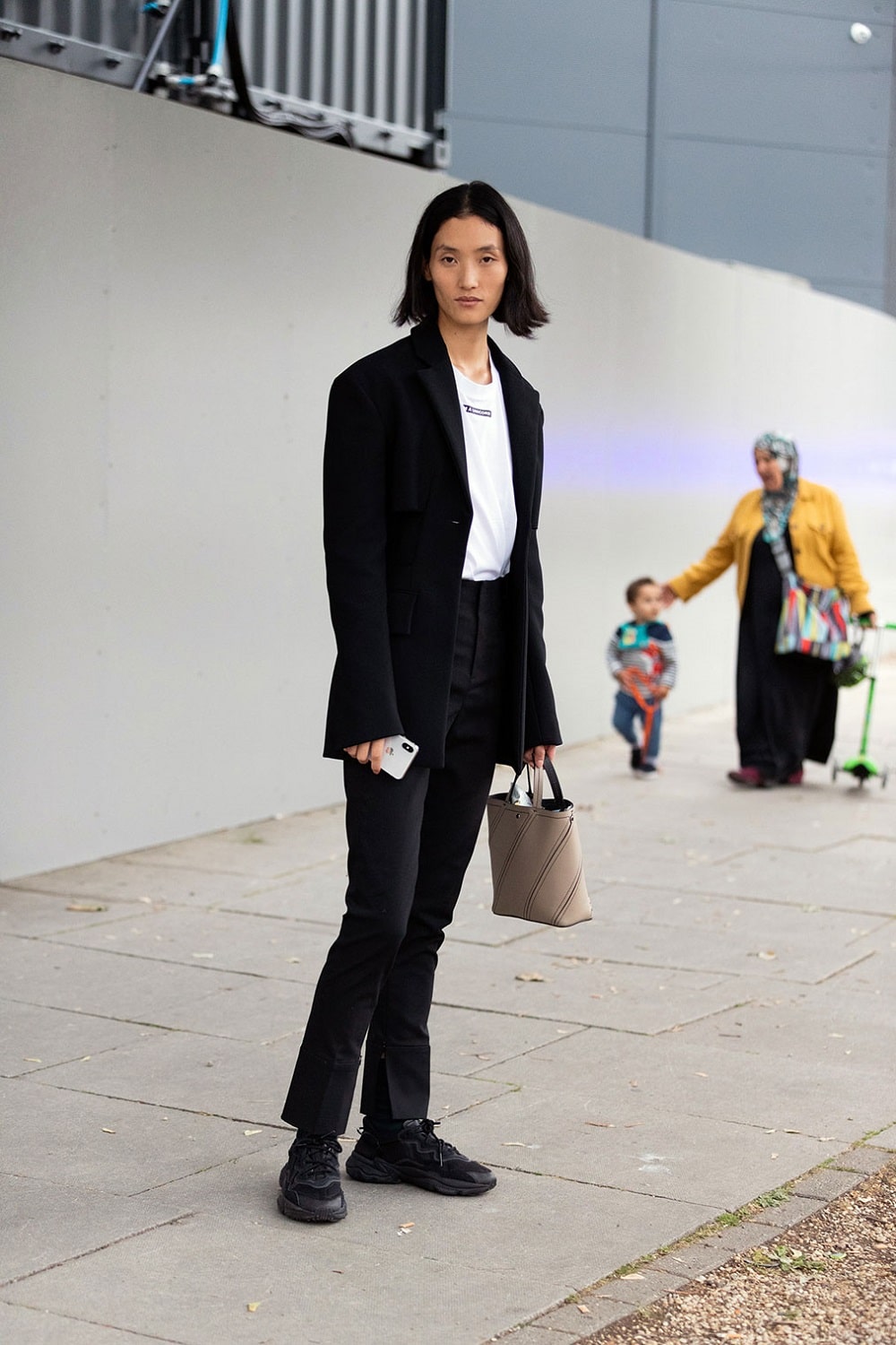 Lina Zhang London Fashion Week