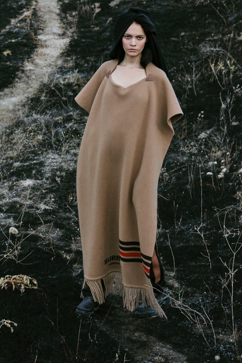 Mavaro Molleja by Sonia Szostak for Vogue Poland January 2020
