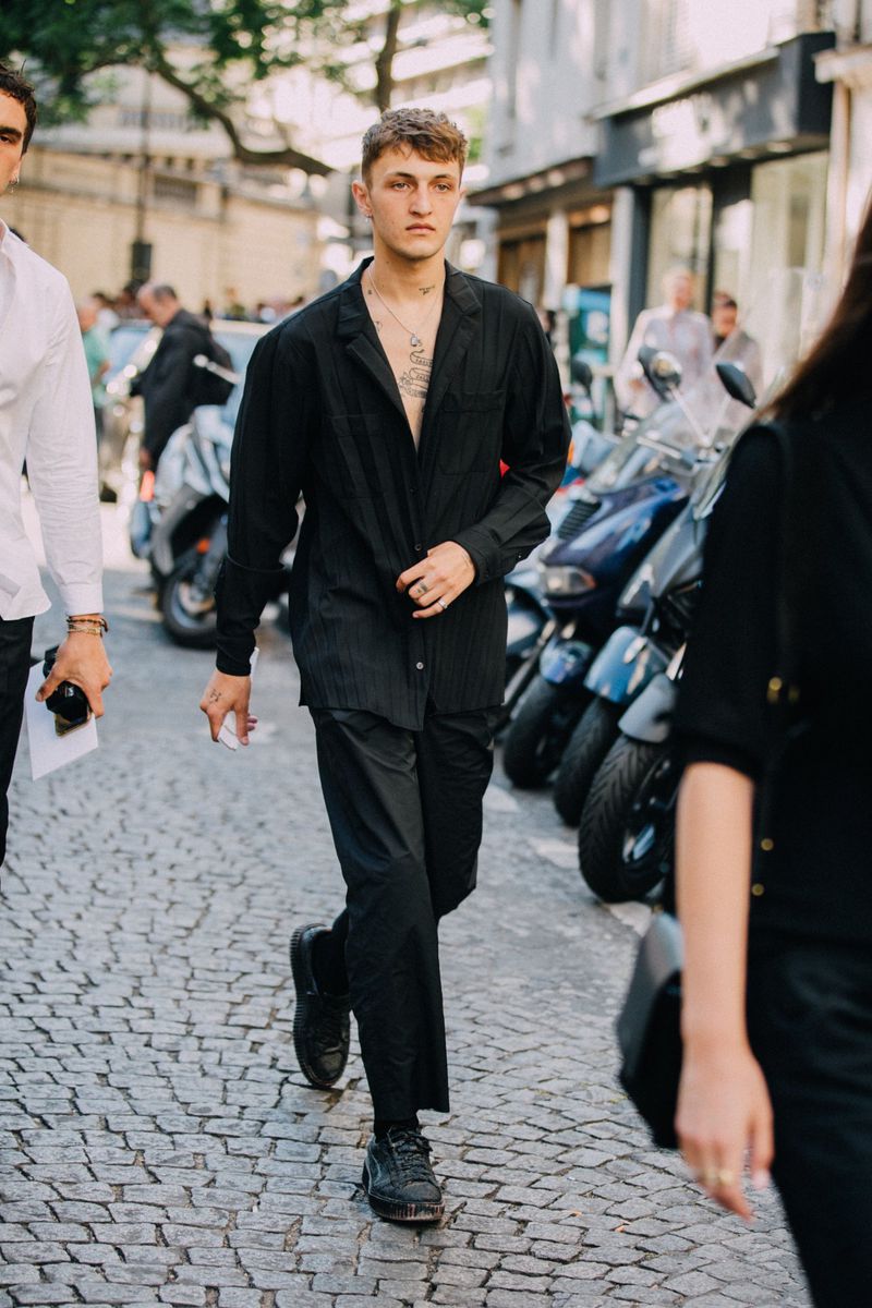 Anwar Hadid Street Style at Paris Couture Fall-Winter 2019 by Melodie Jeng