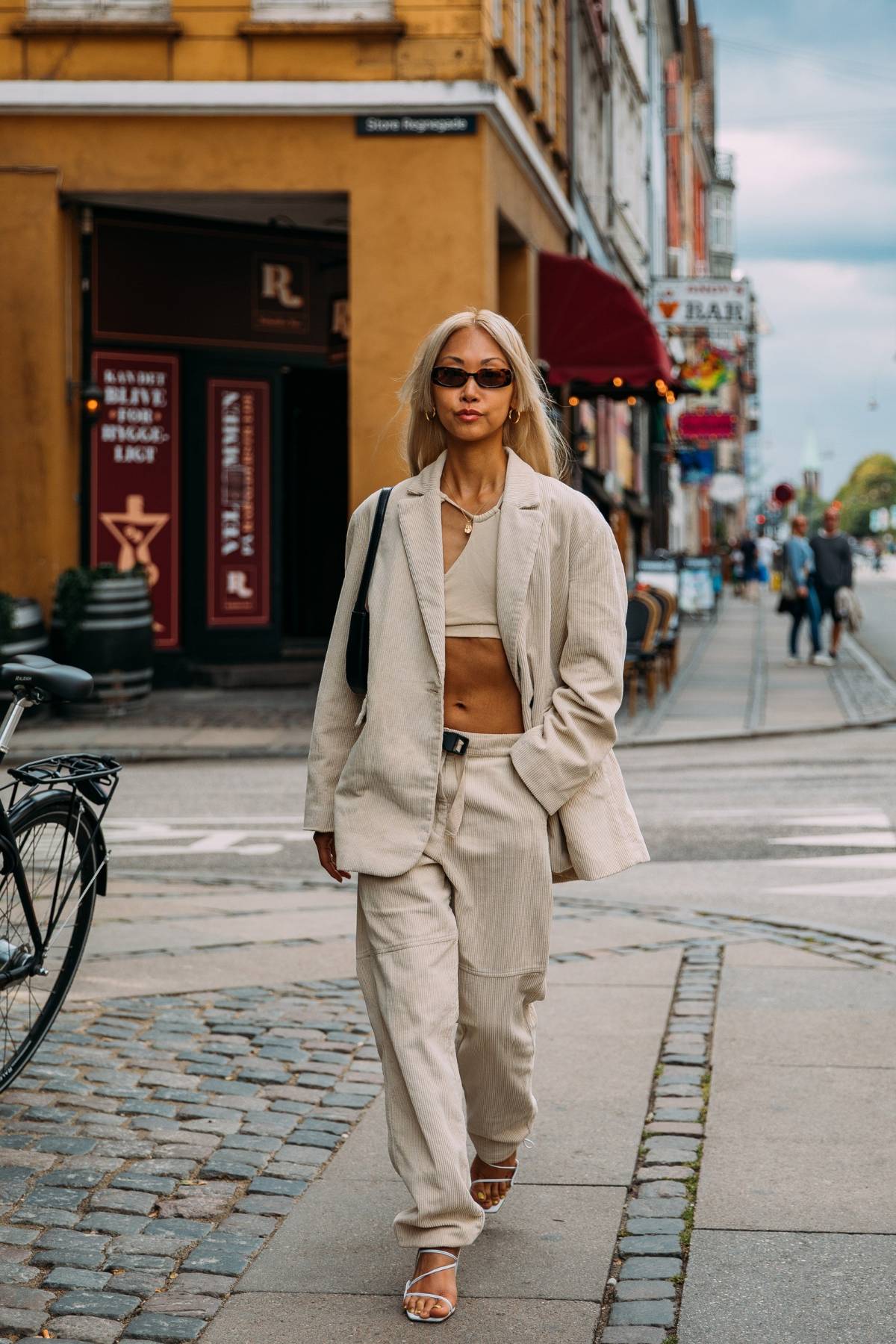 Vanessa Hong Street Style at Copenhagen Fashion Week Spring 2022 by Style Du Monde