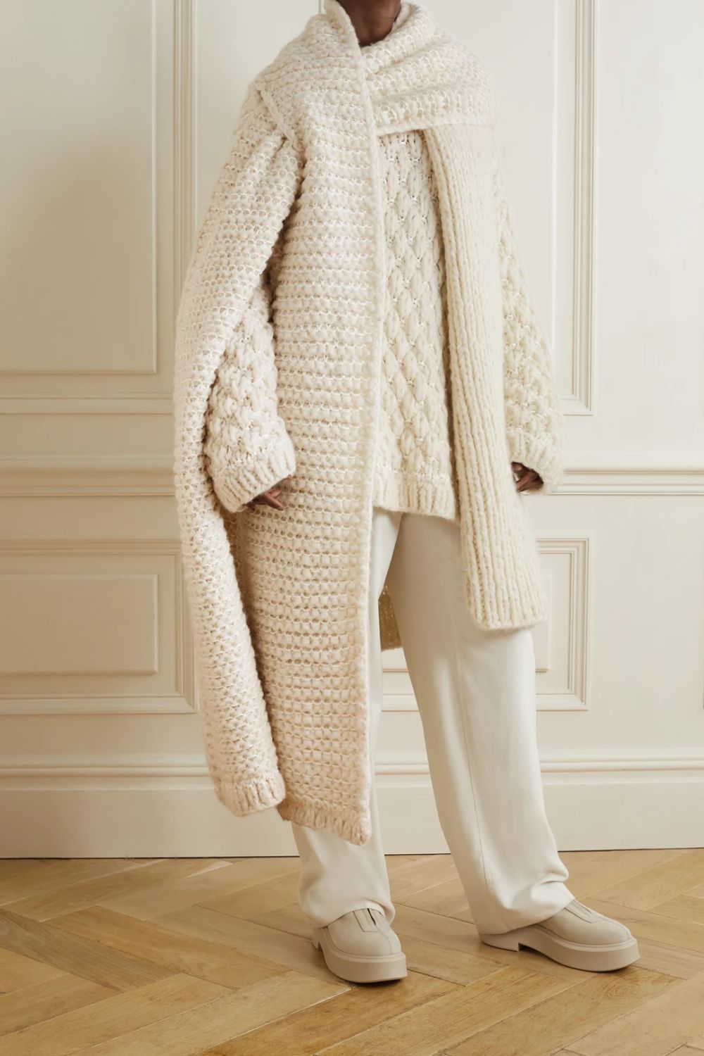 THE ROW Ivory Devra cashmere, wool and silk-blend scarf