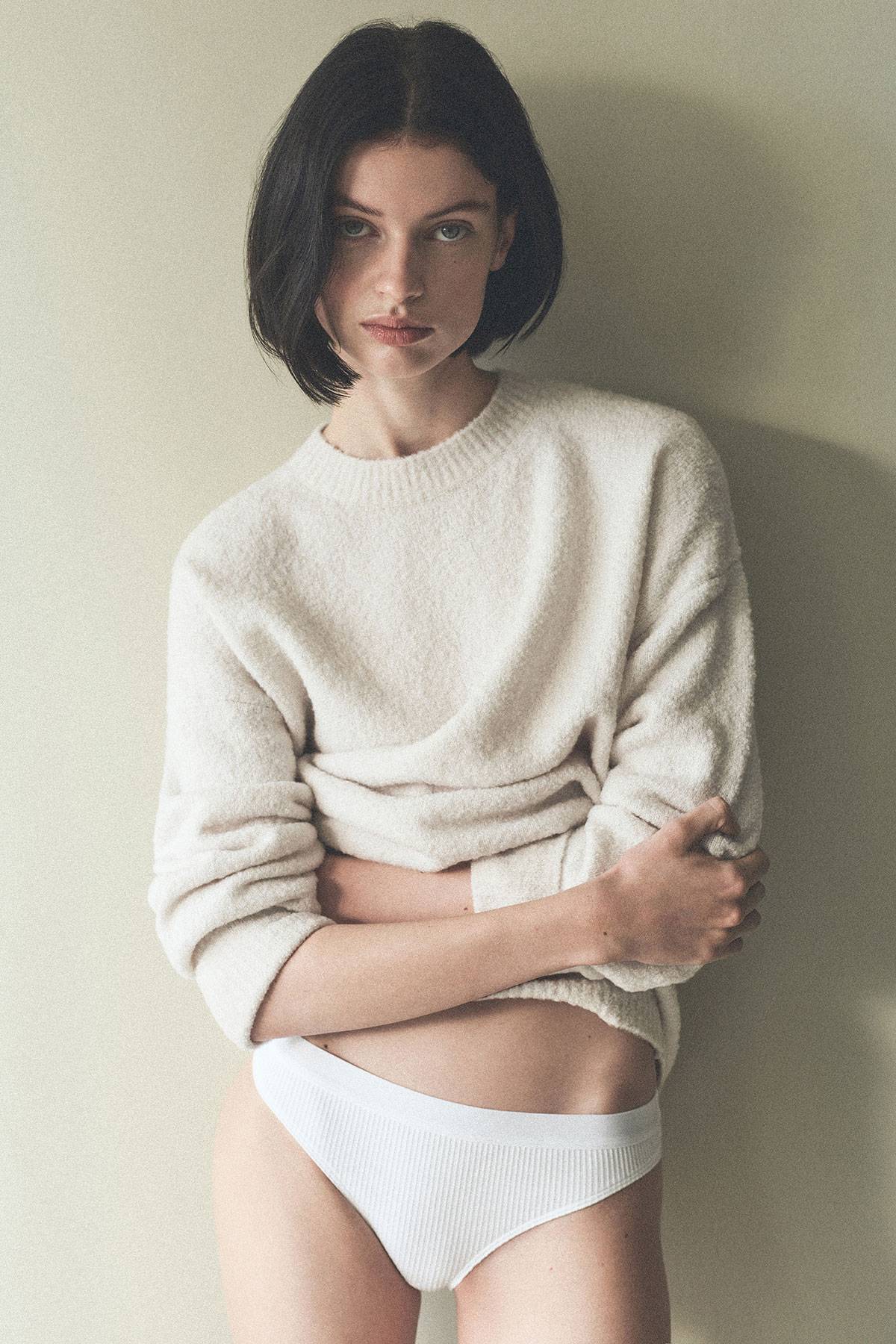Women's Loungwear Pause by COS Fall-Winter 2021 Ad Campaign Clothing: Cashmere by COS / COS WHITE RIBBED BRIEFS 