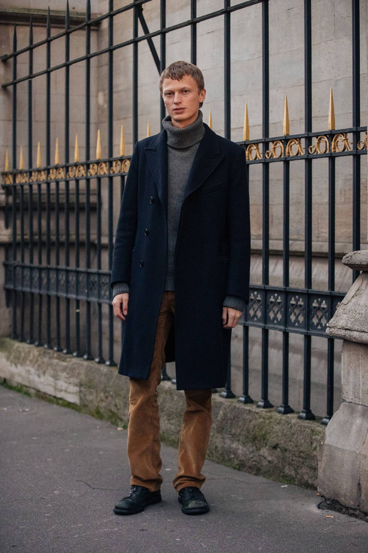 Jonas Gloer Street Style at Paris Fashion Week Men’s Fall-Winter 2022