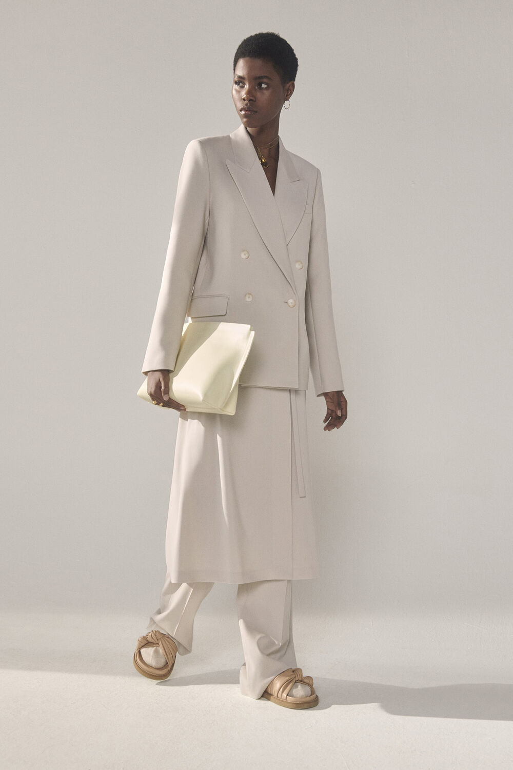 Joseph Tailor Wool Stretch Jaden Jacket / Tailor Wool Stretch Safra Skirt / Tailor Wool Stretch Morissey Trousers / Leather Clutch Bag / Leather Big Knot Sandals