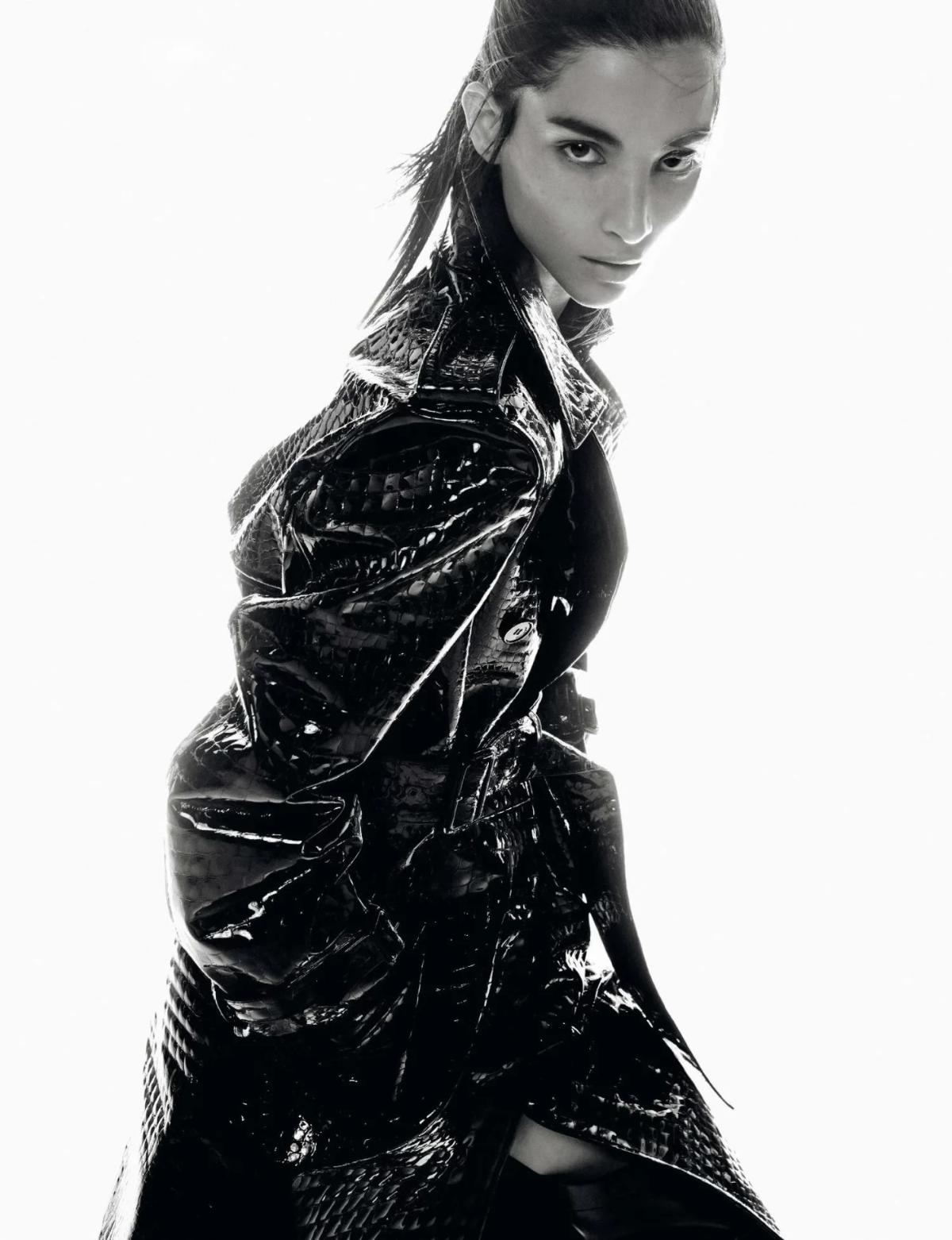 Tindi Mar by Rory van Millingen for Numero France March 2022 - Fashion  Editorials - Minimal. / Visual.