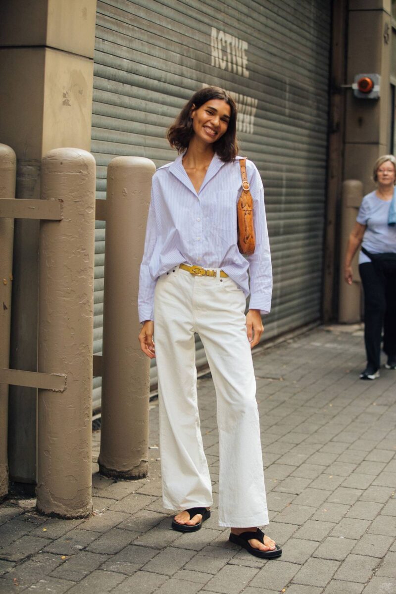 Model Street Style at New York Fashion Week Spring-Summer 2023 ...