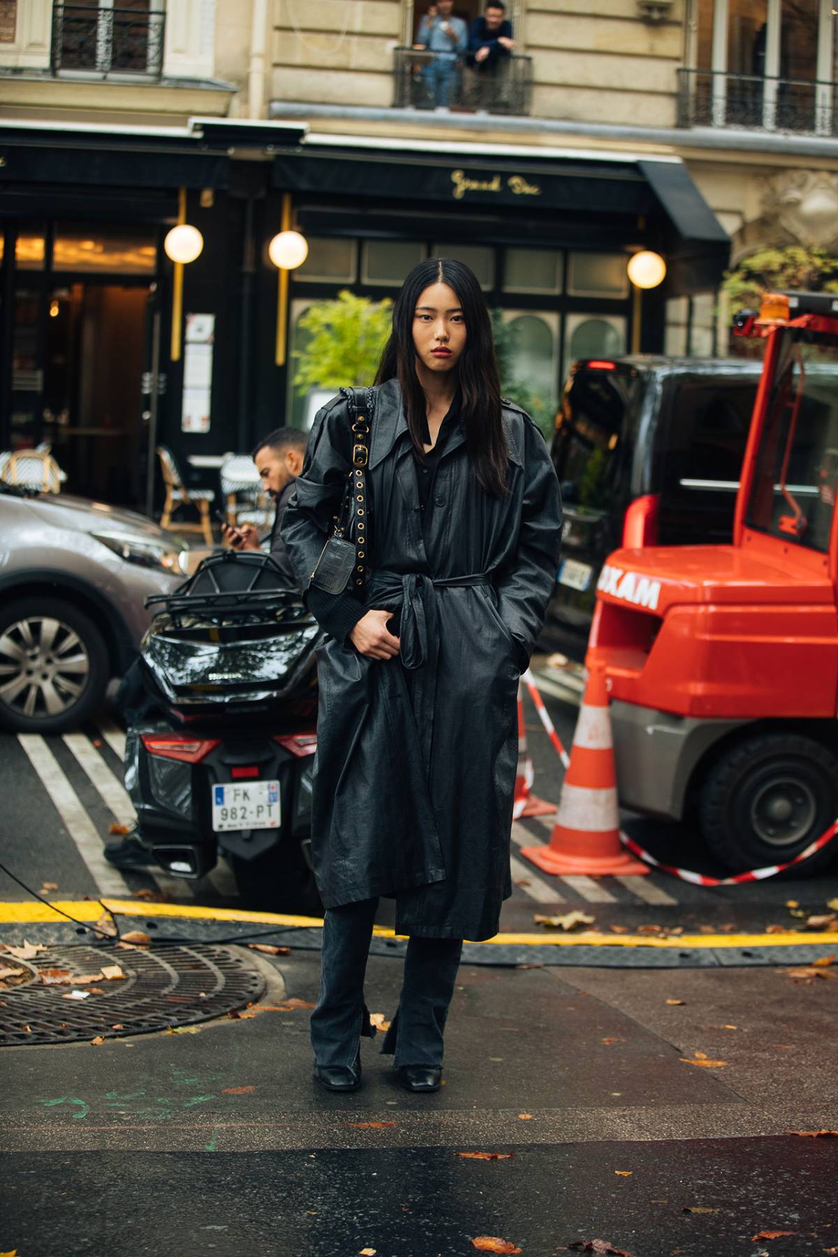 Yejin Sung Street Style at Paris Fashion Week Spring-Summer 2023