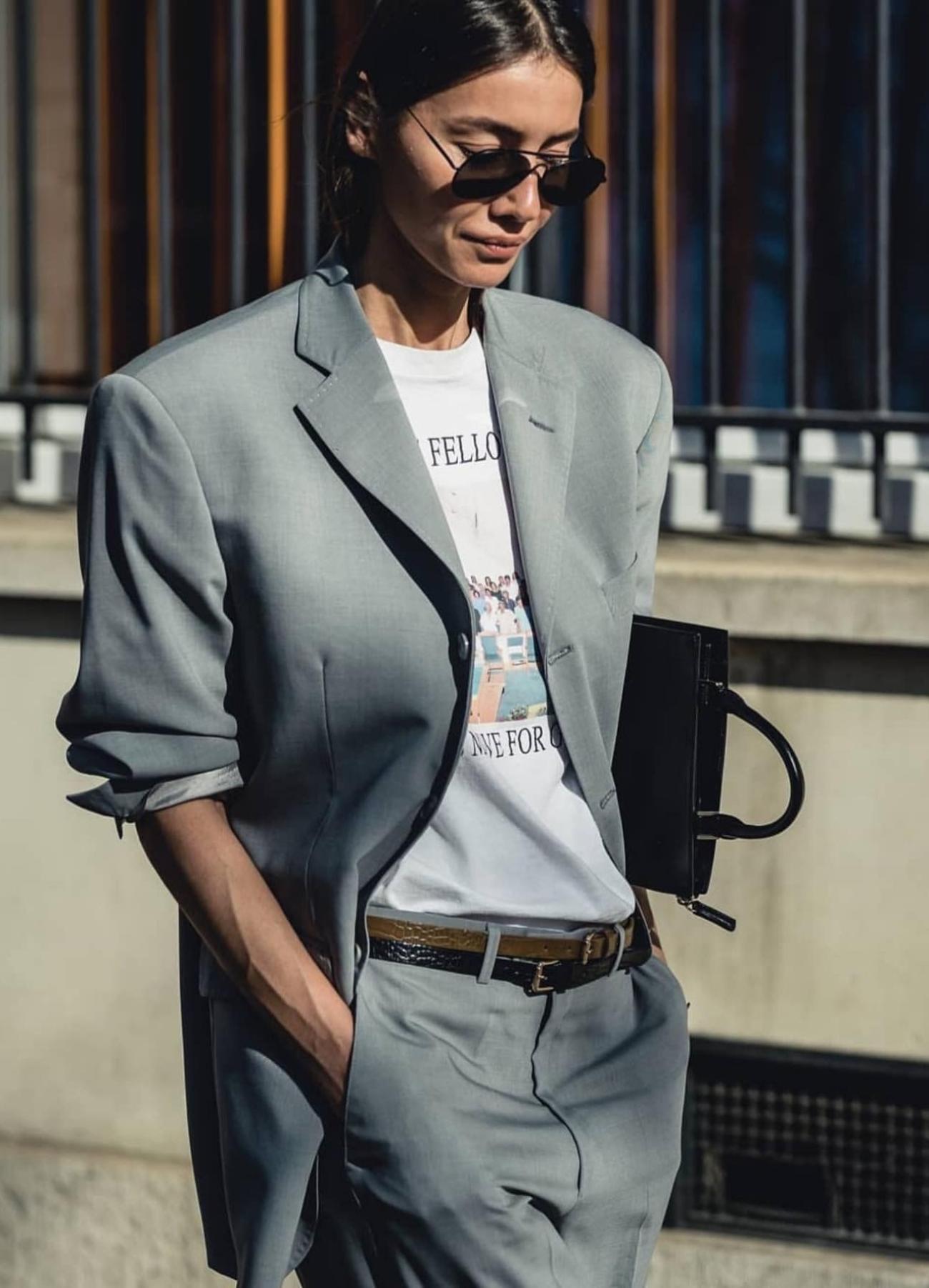 Julie Pelipas in Gray Oversized Suit, Vintage Graphic T-Shirt and Jil Sander Bag Minimal Fashion