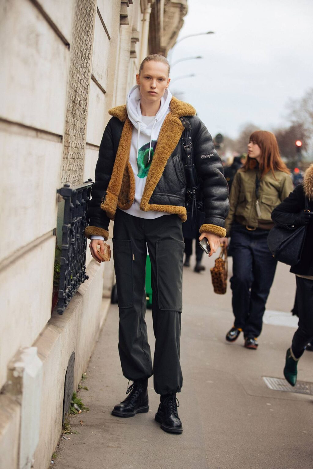 Off-Duty Model Outfits at Paris Fashion Week Fall-Winter 2023 ...