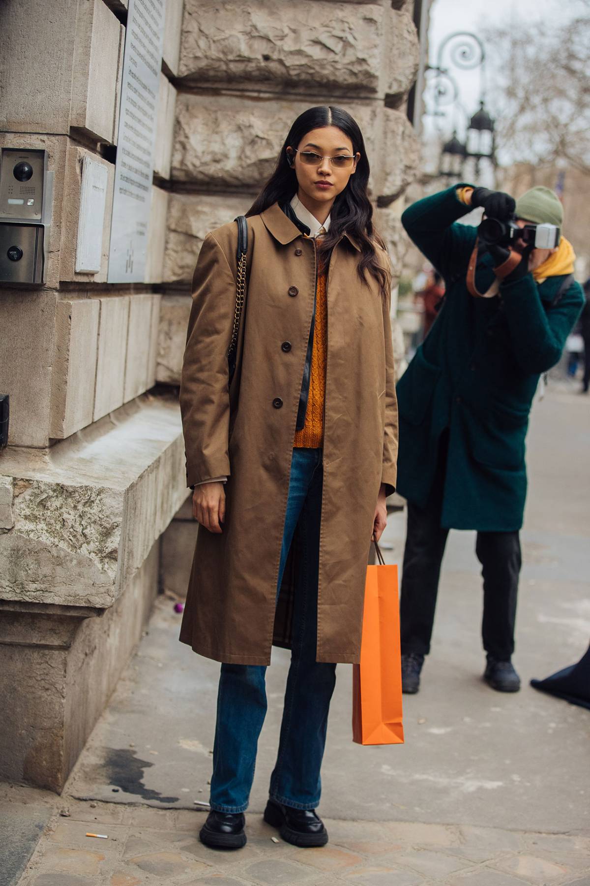 Mika Schneider Trench Coat Off-Duty Model Outfits at Paris Fashion Week Fall-Winter 2023