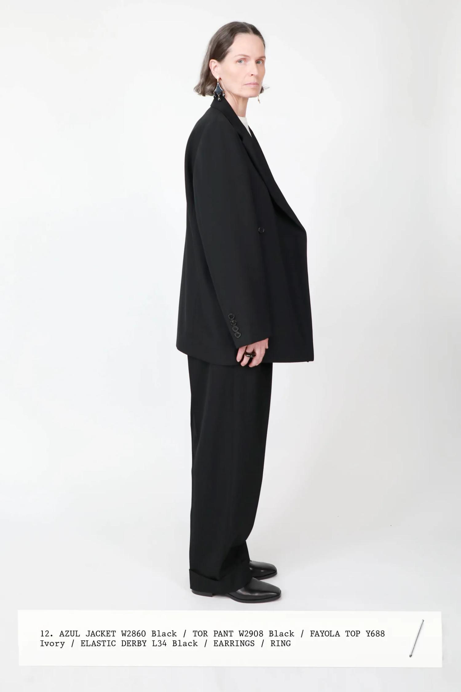 Black Minimal Suit