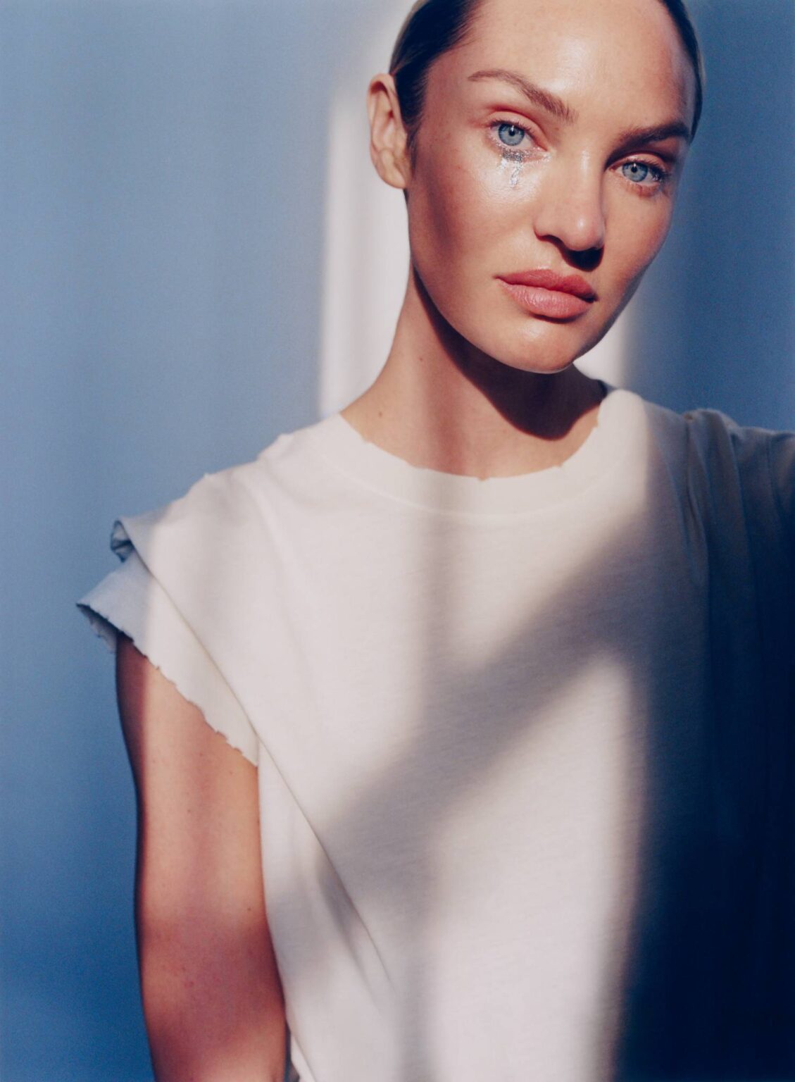 candice-swanepoel-by-heather-hazzan-for-puss-puss-magazine-fall-winter