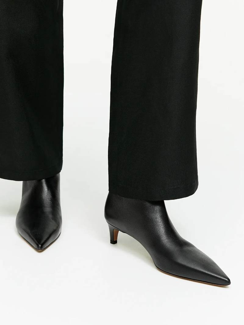 Mid Heel Ankle Boots - Black - ARKET GB