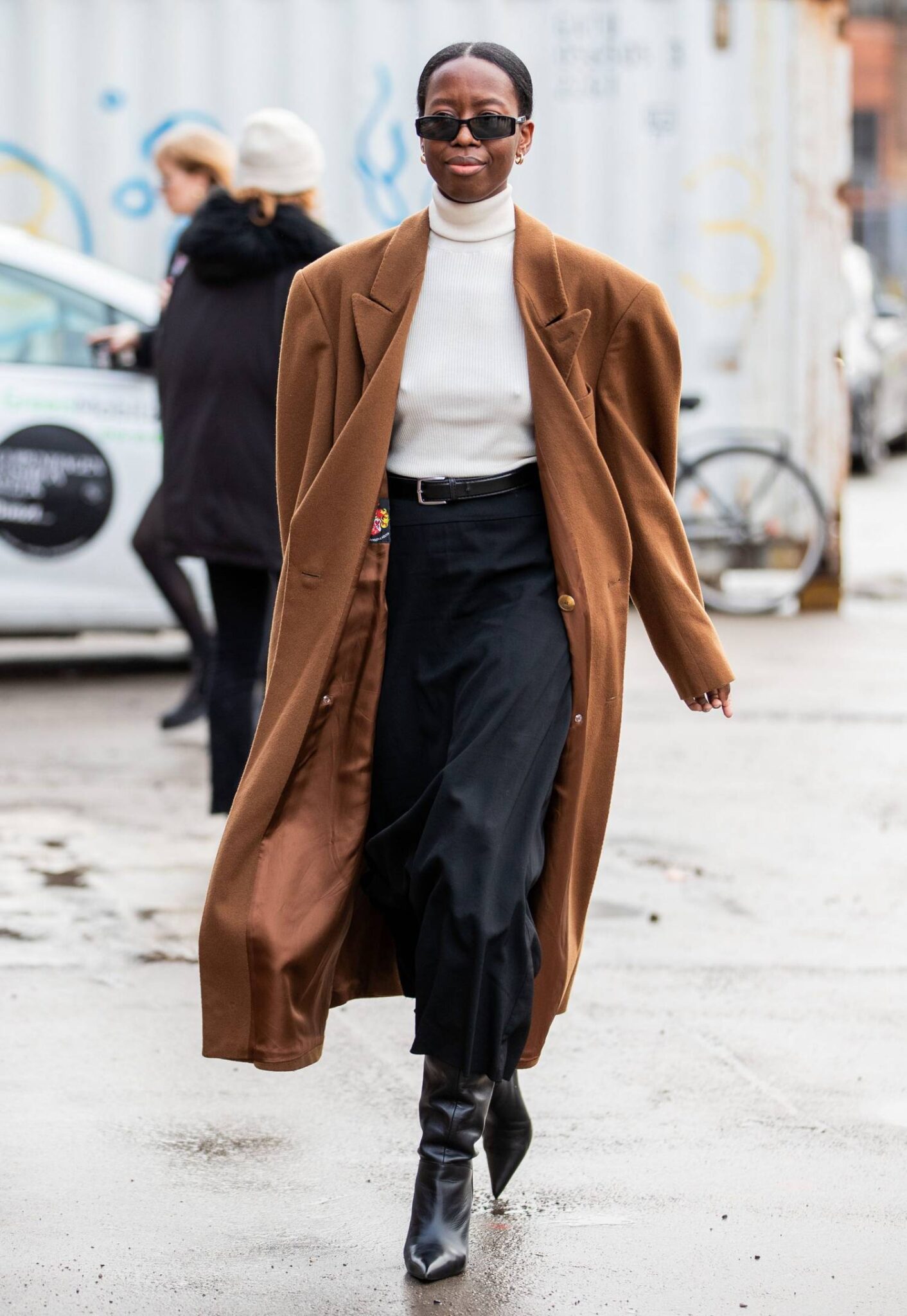 Cold-Weather Layering: Coats, Blazers & Sweaters - Minimalist Street ...