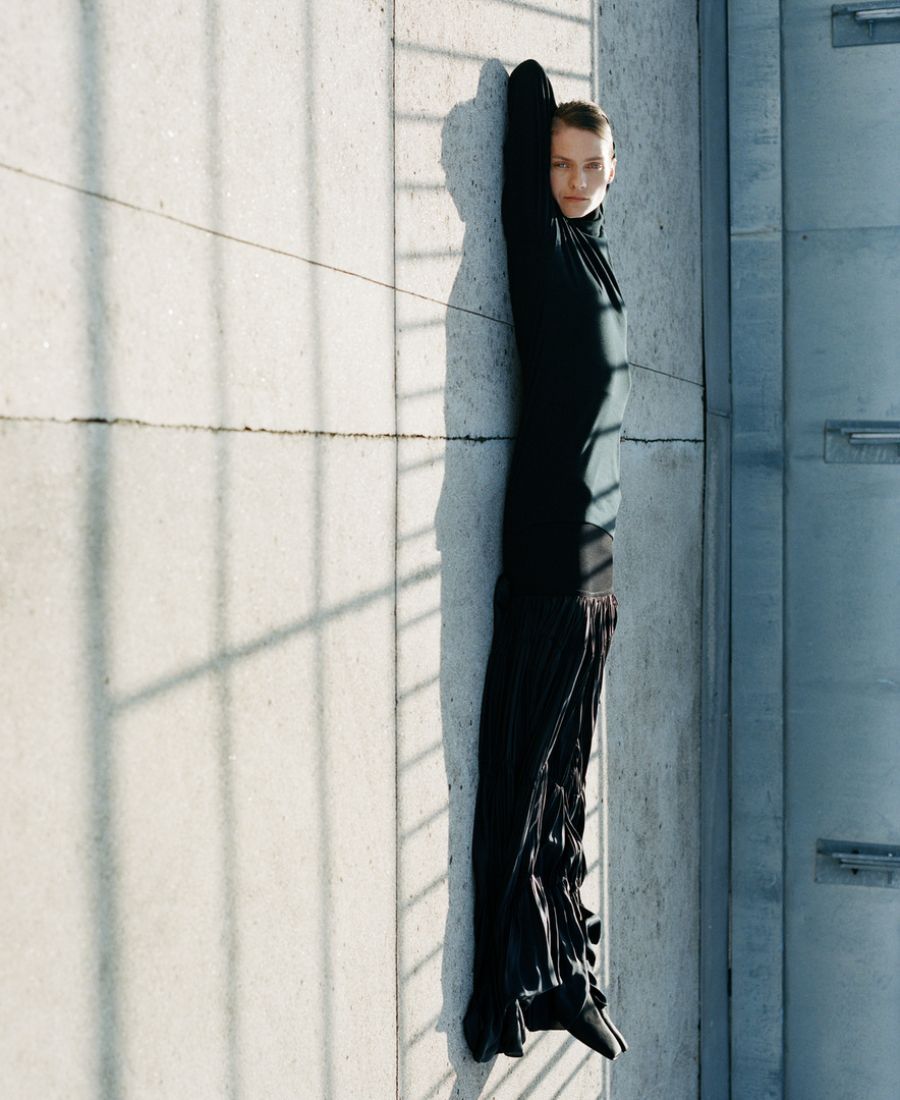 Minimal Fashion Editorials