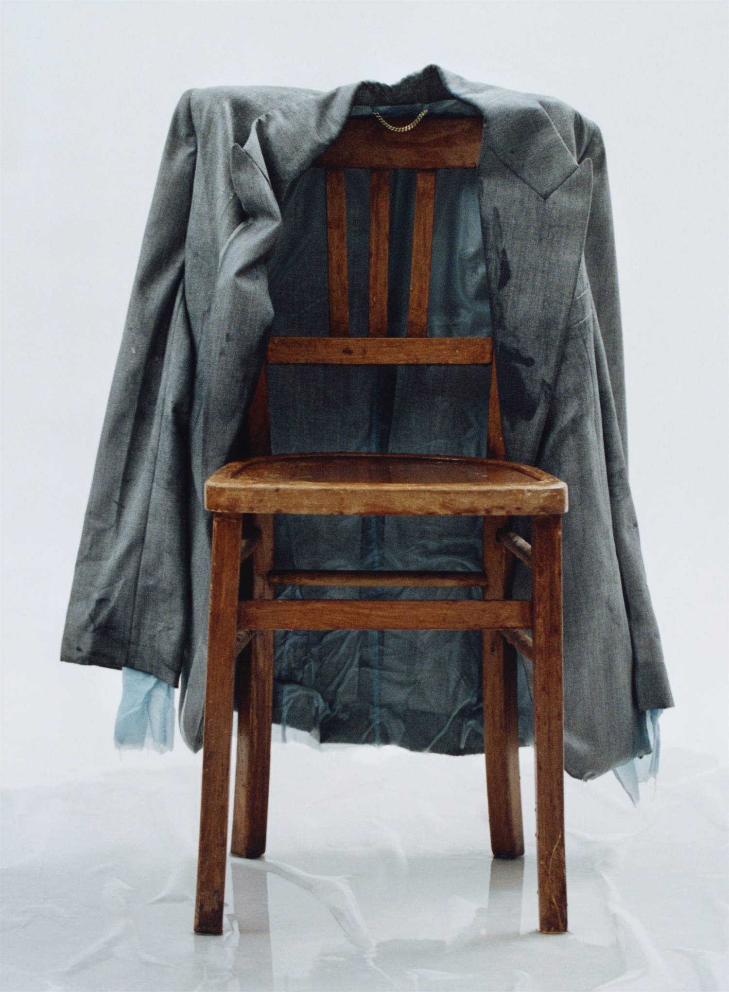 Minimalist Fashion Editorials