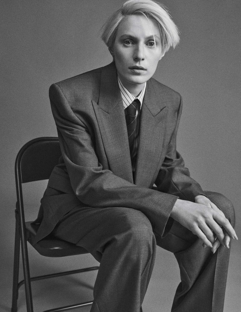 Minimalist Fashion Editorials