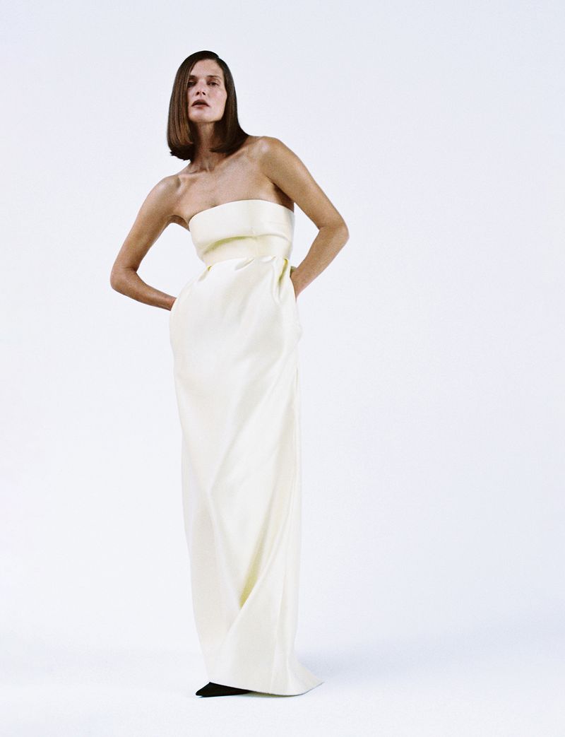 Minimalist Fashion Editorials, 00s Supermodel Style