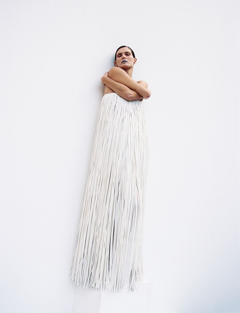 Minimalist Fashion Editorials, 00s Supermodel Style