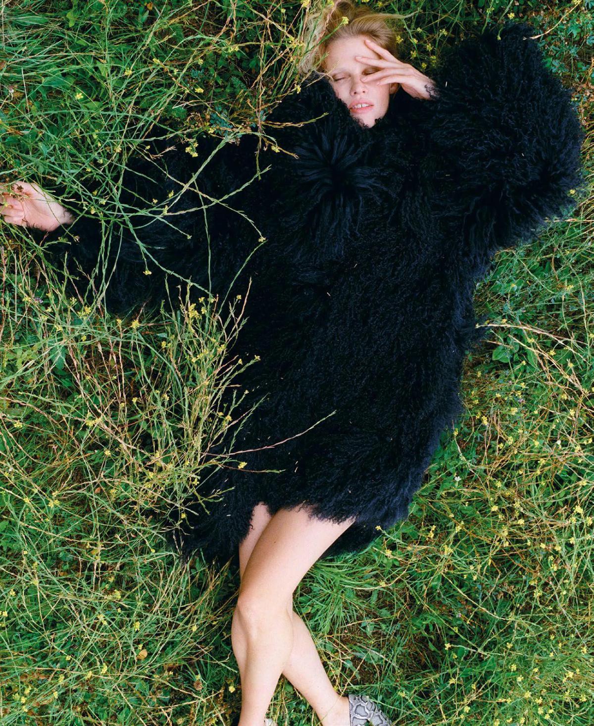 Lara Stone by Tim Elkaim for M Le magazine du Monde September 2025