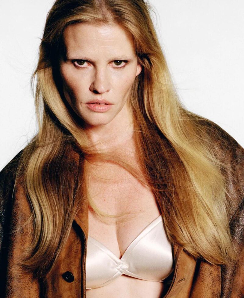 Saskia de Brauw & Lara Stone by Tim Elkaim for M Le magazine du Monde September 2025